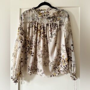 Wilfred floral blouse with gold buttons